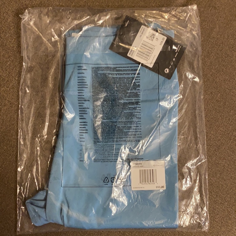 Women's Nike One Leggings (Short Length) - Picture 2 of 3